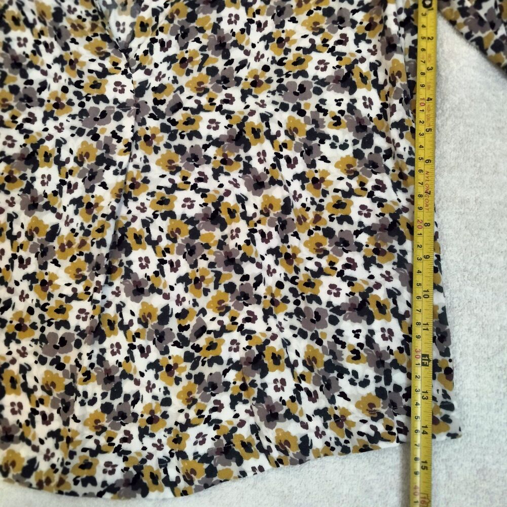 LOFT Women's Long Sleeve Blouse SMALL V-neck floral design - Picture 8 of 8